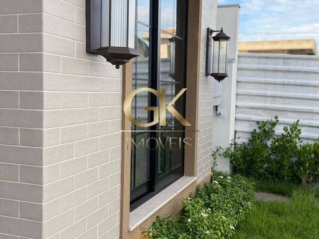 #50 - Casa em condomínio para Venda em Cuiabá - MT