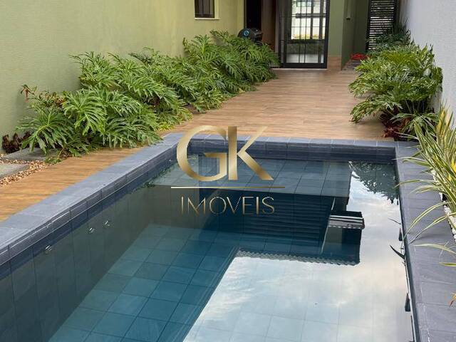 #50 - Casa em condomínio para Venda em Cuiabá - MT