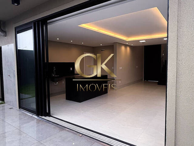 Venda em Ribeirão do Lipa - Cuiabá