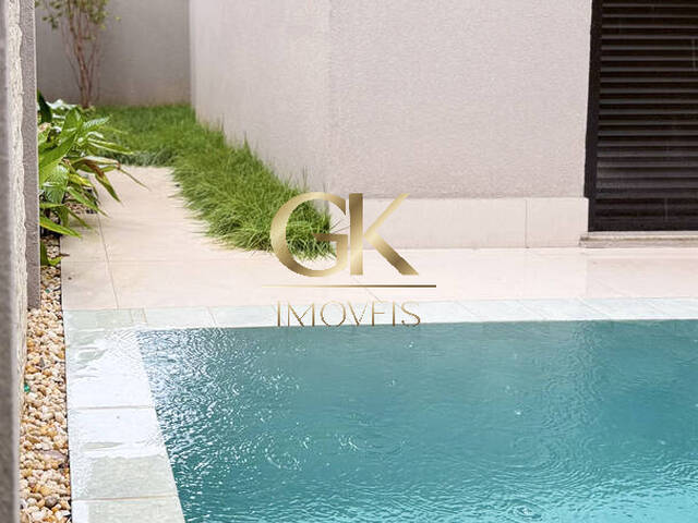 #54 - Casa em condomínio para Venda em Cuiabá - MT