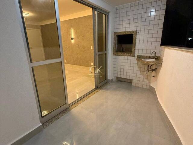 Apartamento para Venda em Cuiabá - 4